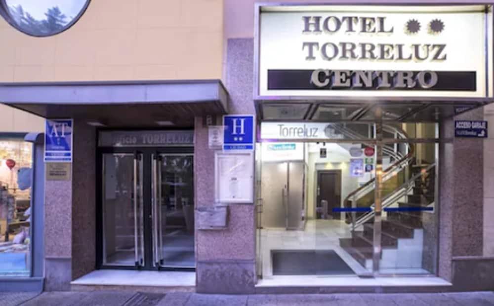 Torreluz Apartamentos Almería Exteriör bild