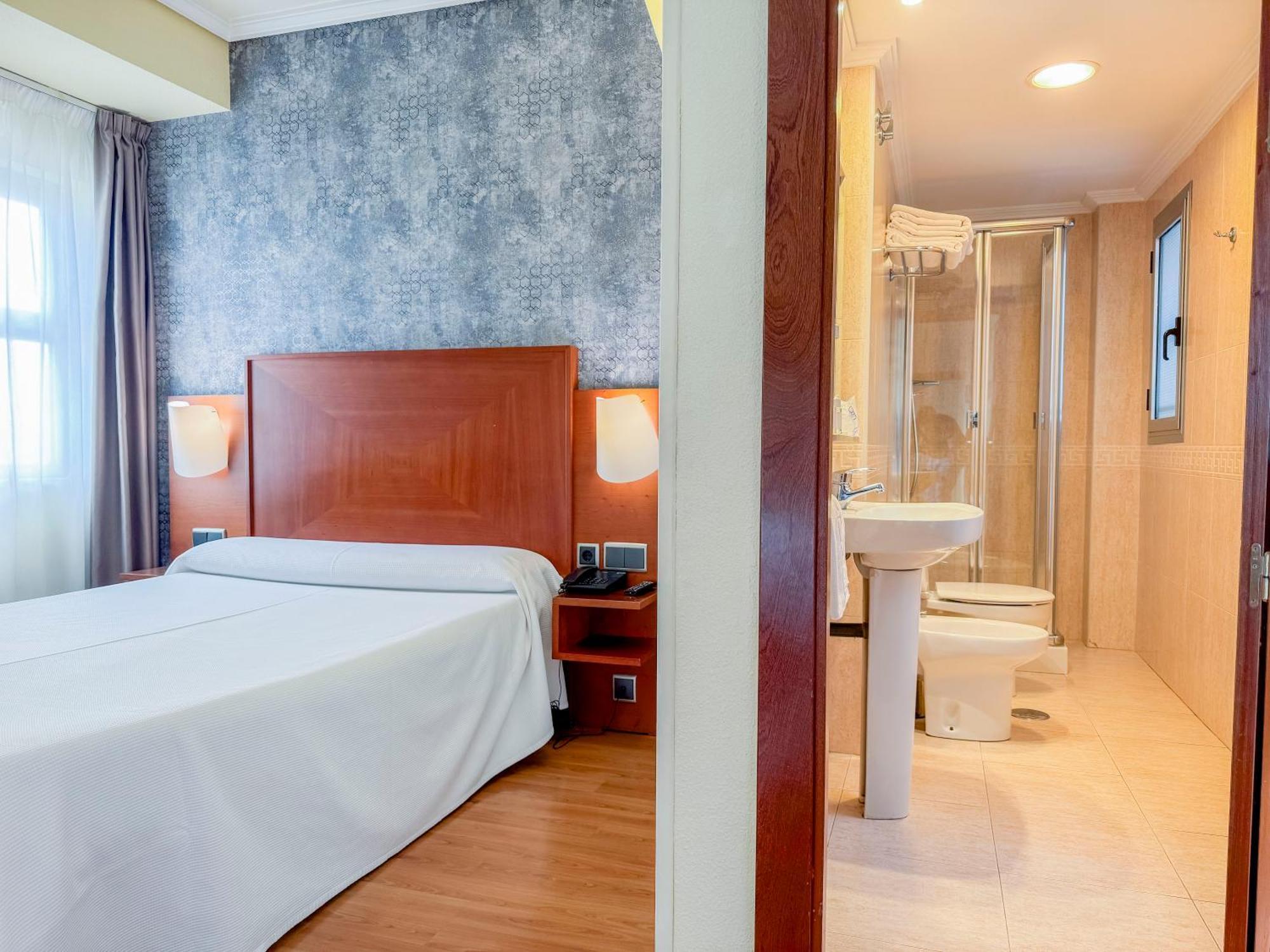 Torreluz Apartamentos Almería Exteriör bild
