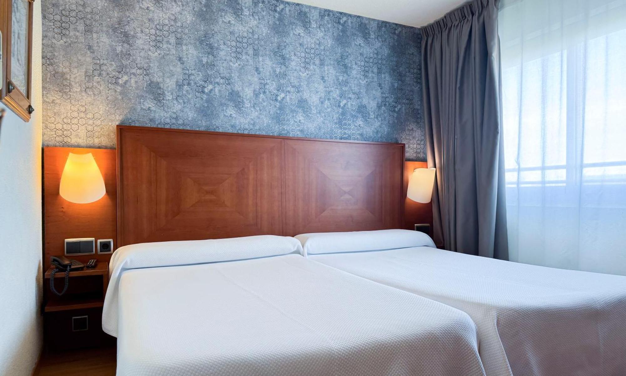 Torreluz Apartamentos Almería Exteriör bild