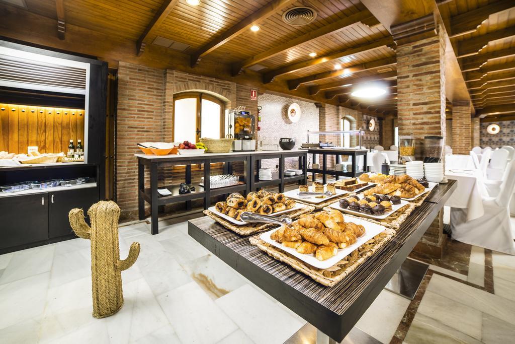 Torreluz Apartamentos Almería Exteriör bild